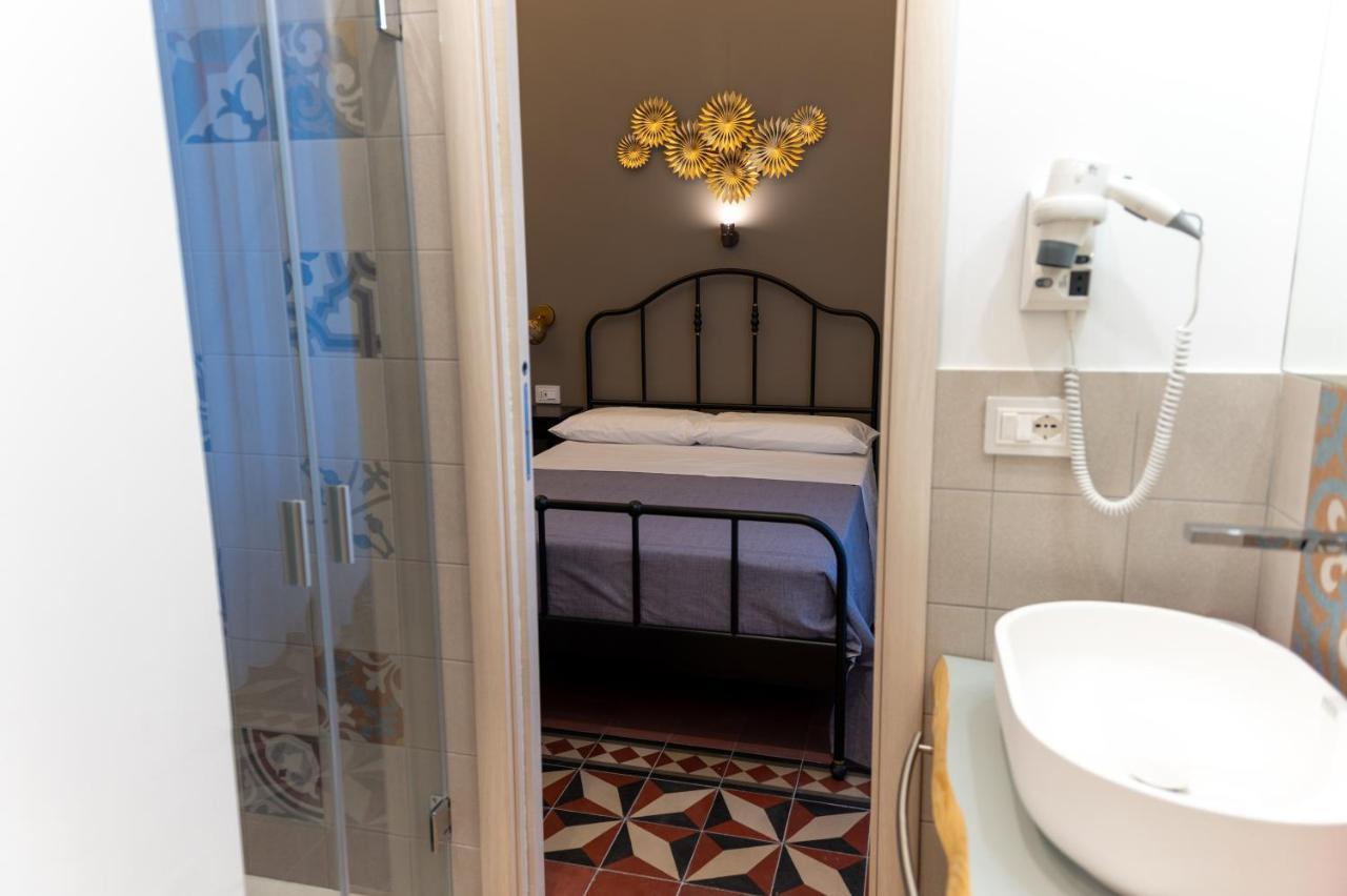 Ursino'S Luxury Bed & Breakfast Catania Luaran gambar