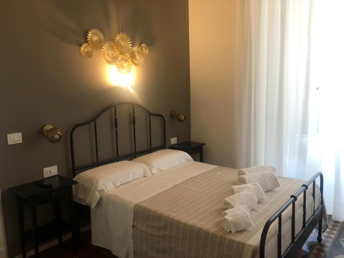 Ursino'S Luxury Bed & Breakfast Catania Luaran gambar